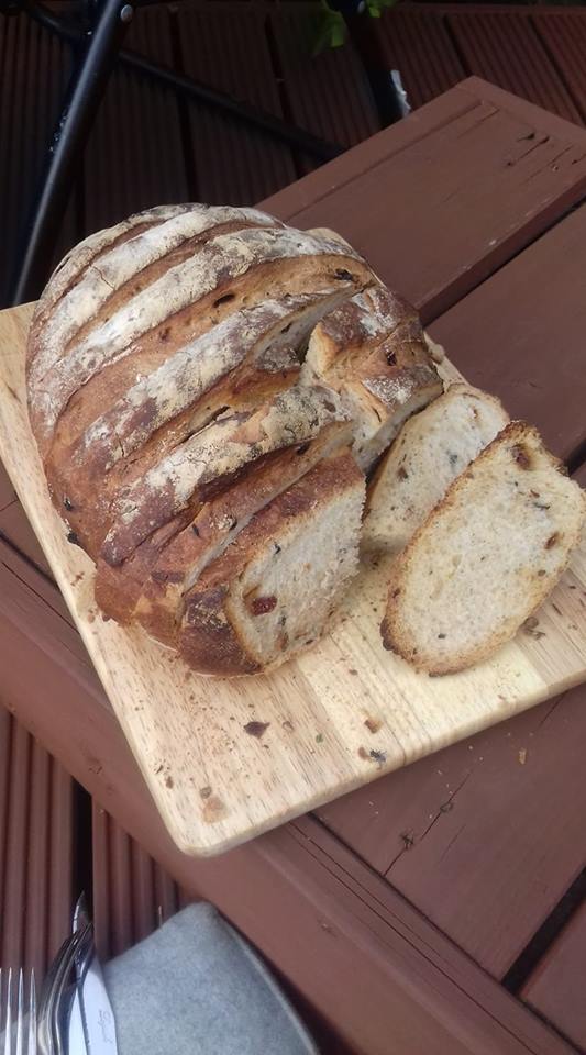 sundried tomato and olive bread